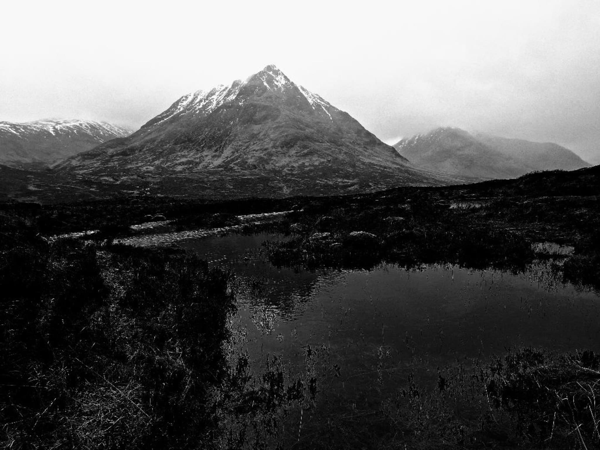 Glen Etive bw